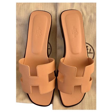 hermes oran granit rose|hermes oran sandals.